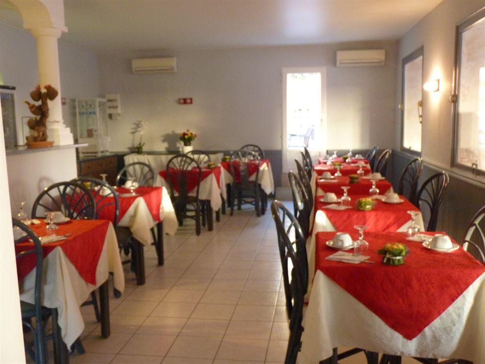 Hotel La Tuiliere Carry-le-Rouet Bagian luar foto