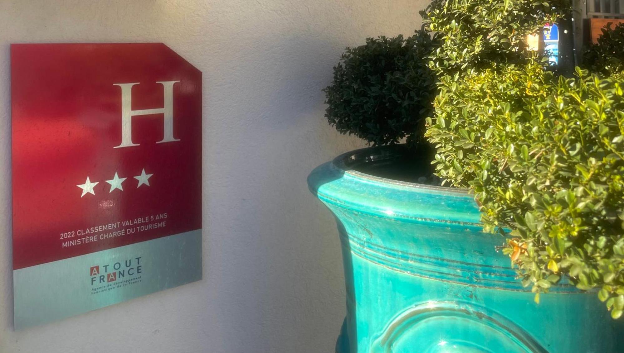 Hotel La Tuiliere Carry-le-Rouet Bagian luar foto